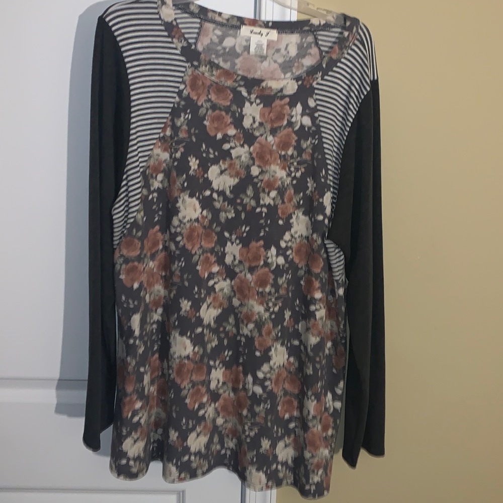 2X long sleeve shirt